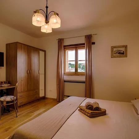 With Pool, Garden, In A Quiet Small Village - By Traveler Tourist Agency Krk - Id 2179