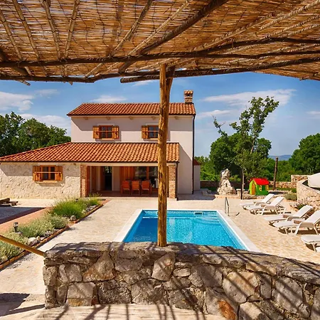 With Pool, Garden, In A Quiet Small Village - By Traveler Tourist Agency Krk - Id 2179 *