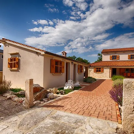 Vila With Pool, Garden, In A Quiet Small Village - By Traveler Tourist Agency Krk - Id 2179