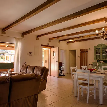 With Pool, Garden, In A Quiet Small Village - By Traveler Tourist Agency Krk - Id 2179